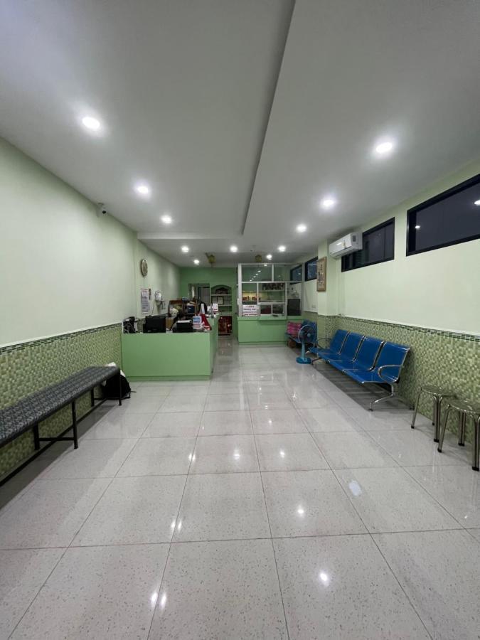 Variety Winner Hostel Hat Yai Exteriér fotografie